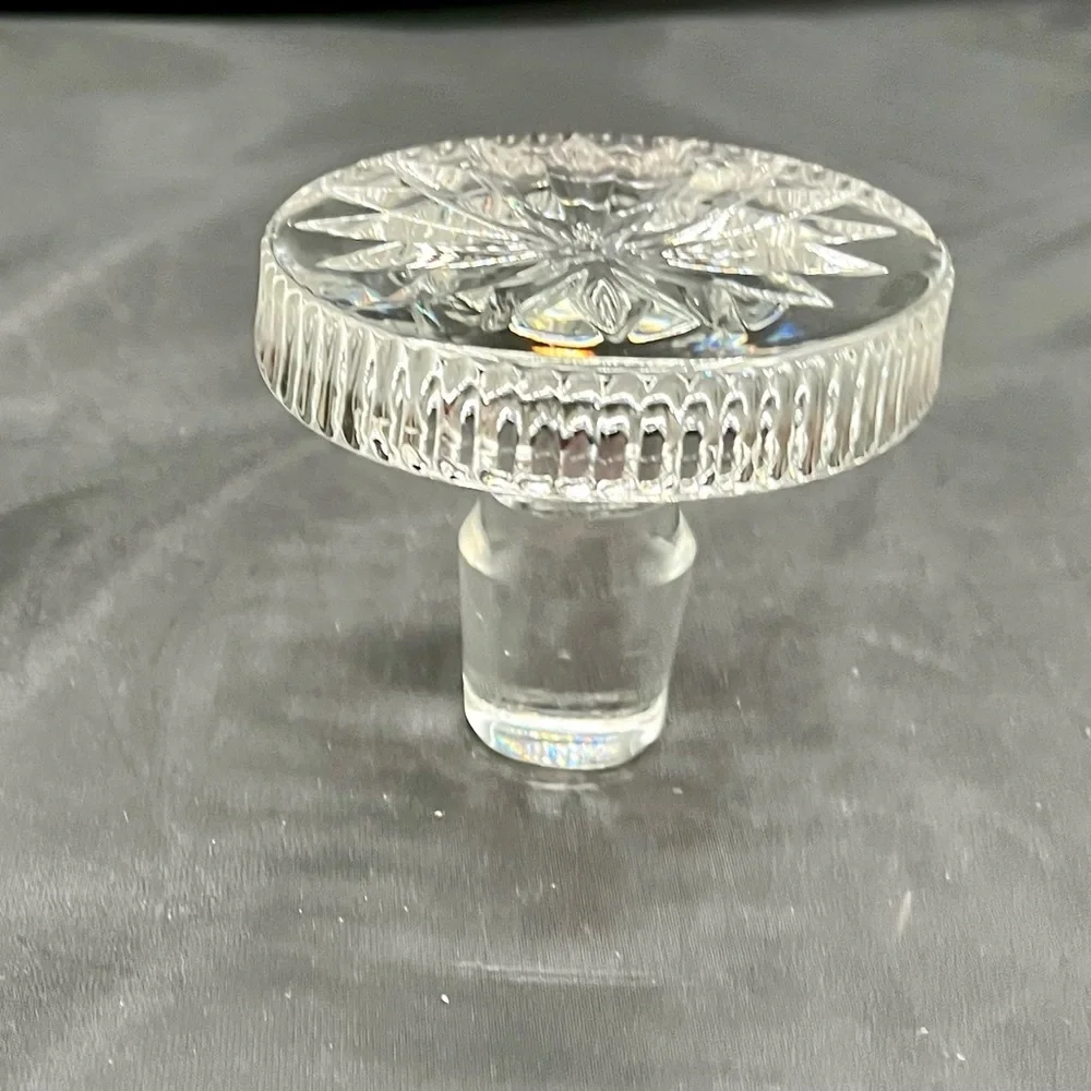 Vintage Crystal Stopper With Ornate Cut Design 2.5 Inch High